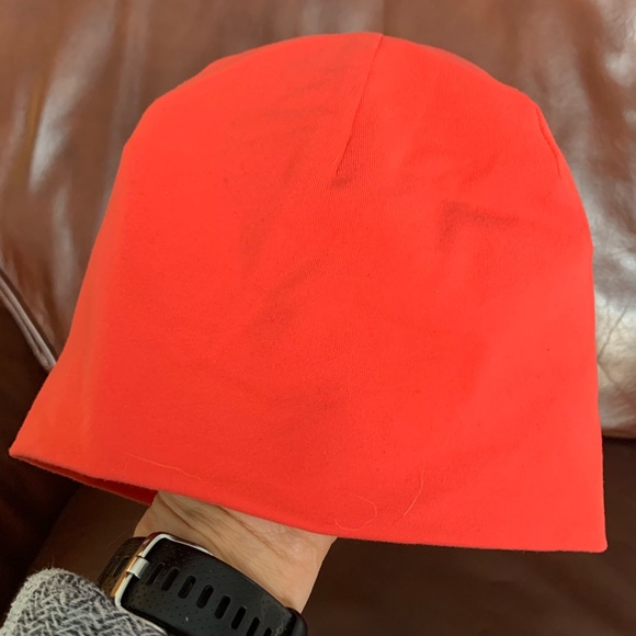 Lululemon Run and Done Toque - Picture 8 of 14